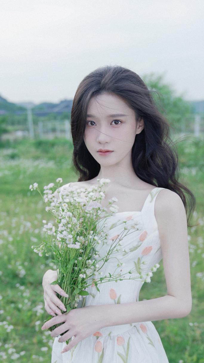 117731.cσm查询澳彩开奖号码和陈意涵医美后脸歪了与陈意涵的脸